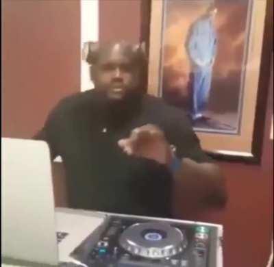 Capcom singlehandedly dropping absolute fire for a shooting range mini game