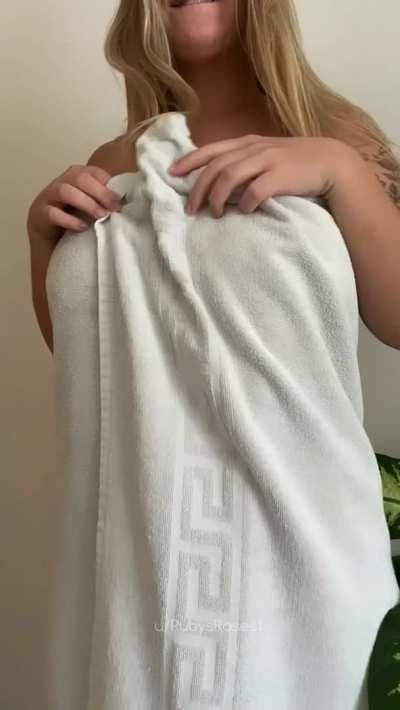 Do you want to get dirty in the shower with me? 💦