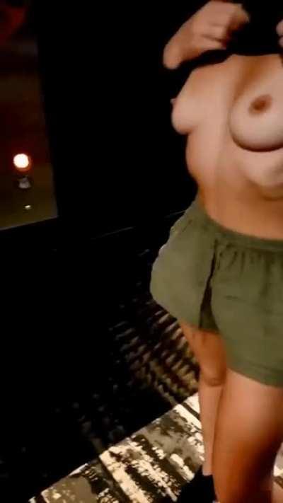 Was kinda hoping someone was inside the elevator when it opened [f]