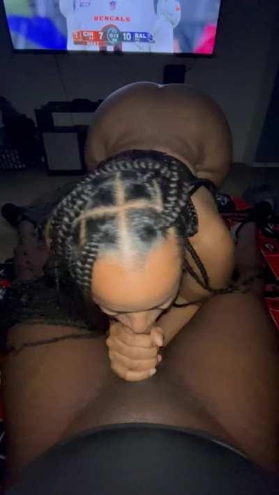 Football and Blowjobs 💦💦🤤