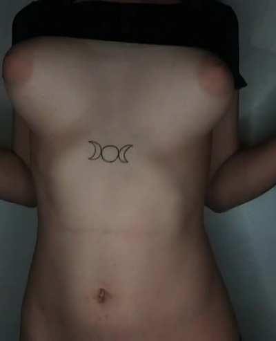 Check out my new Instagram and Tiktok 🖤 Link in comments ✨