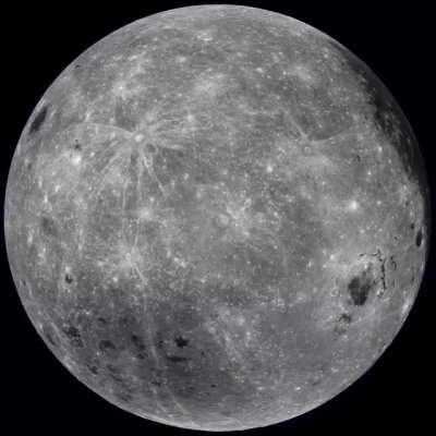 A full rotation of the moon made with high-res photos from NASA's Lunar Reconnaissance Orbiter