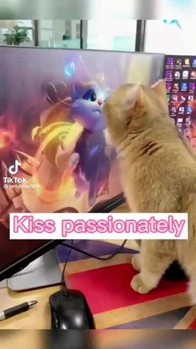 But when I do it it’s weird 😵‍💫😵‍💫