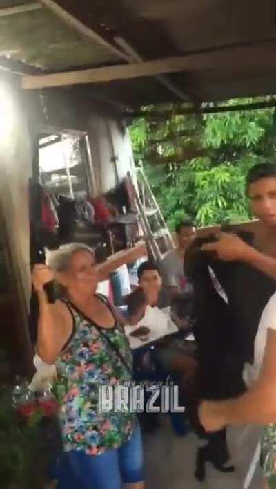 The only context y'all need is: brazil