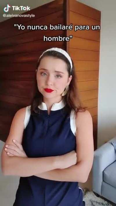 Poco pero es algo de ella