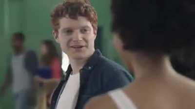 Preste atenção Luba.