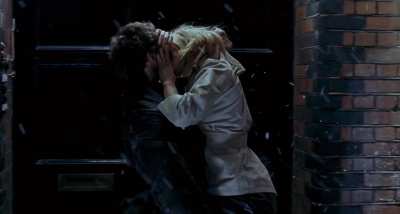 Heather Graham in Killing me softly 2002