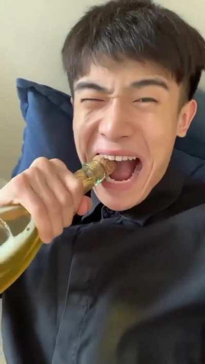 This guy parties.........