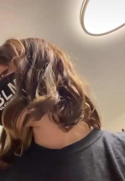 SHE BLEW OUT DA GAS POWERED LIGHTER IN BLUMPF MASK!!!!!! but not blm mask...... he will resign