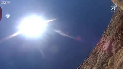 ISIL fighter getting headshot by YPG forces in Raqqa