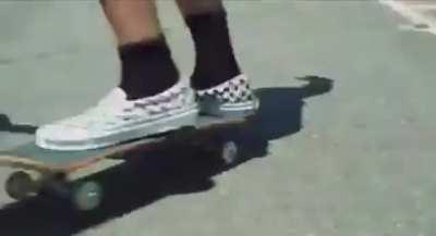 A couple days ago I saw this Tim Robinson sketch posted on Twitter, but it was deleted in less than an hour. Never seen it before and it looks new: