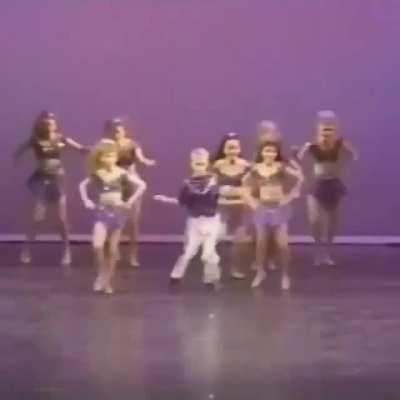 Ryan Gosling at 12 years dancing his heart out