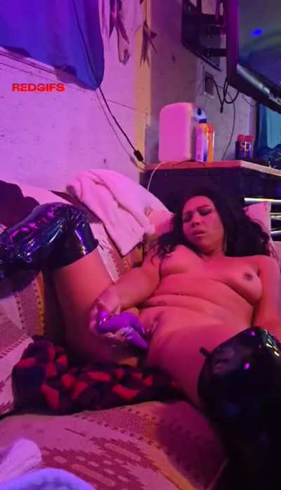 Monday morning orgasm