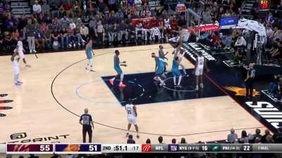 [Highlight] Jarret Allen with a big time dunk over a triple-team