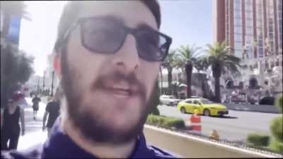 Las Vegas Strip burger prices continue to soar, some tourists shocked