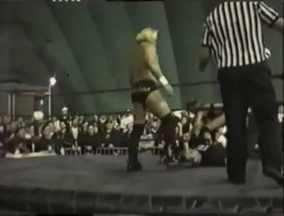 Tommy Dreamer Claws Francine at ECW House Show 1996