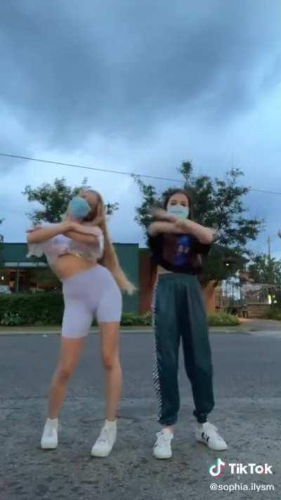 I luv that outfit 😍😍