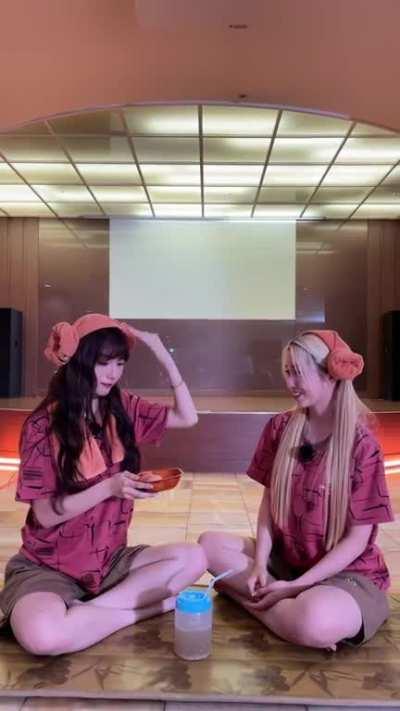 [230214] Yeseo & Youngeun TikTok update: 🥚 #Kep1ayer