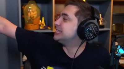 Consegui dois upvote🤡🤡🤡