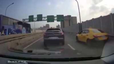 Dashcam captures moment 7.5 magnitude earthquake hits Taiwan