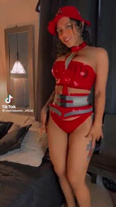 valeriakeeler_oficial