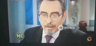 Juana Viale sin pelos en la lengua