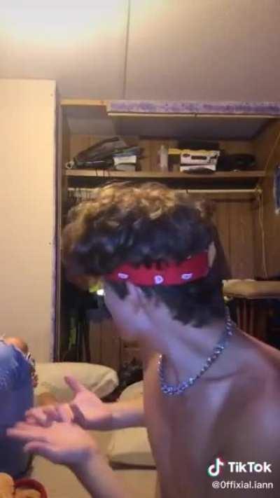 Cool kid alert😎😎😎