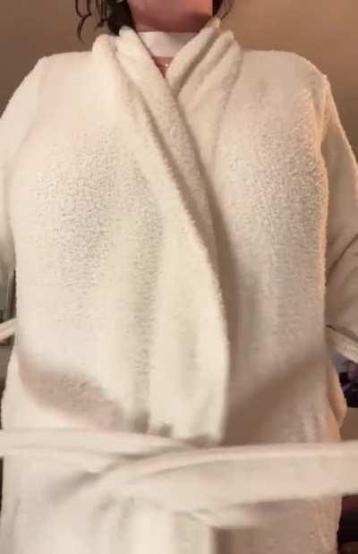 Hiding all these curves under my robe