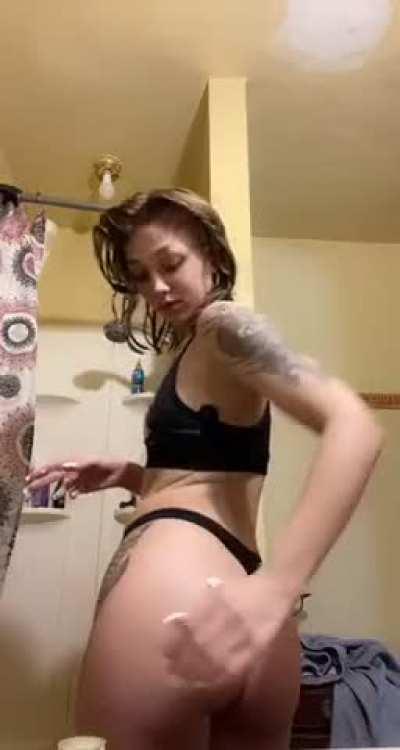 Do you like my ass? [BA]