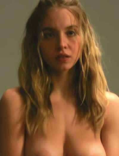 Sydney Sweeney - The Voyeurs (2021)