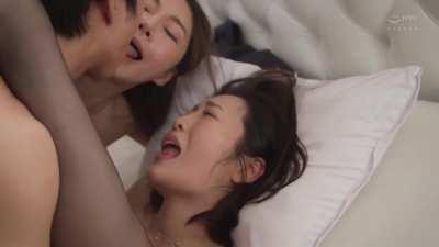 WARNING: BEWARE OF COUGARS