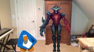 Aatrox hitting that Club Penguin dance