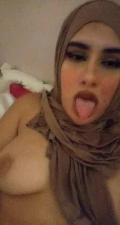 I need to be fucked so badly