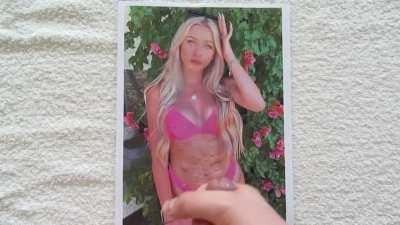 Cum on Payton Ramolla