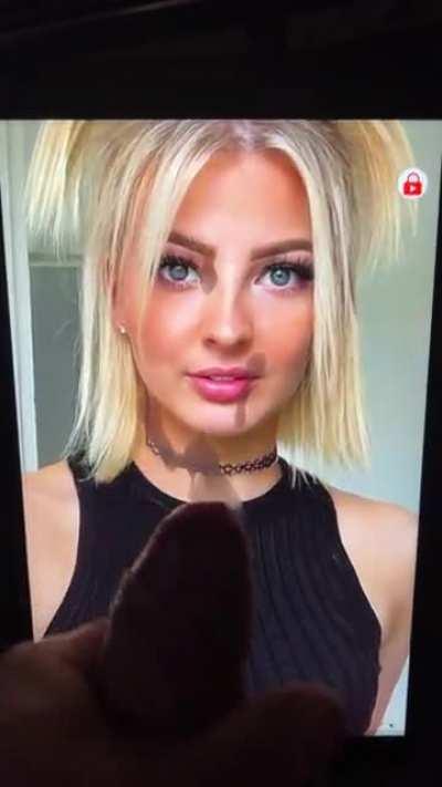 Macht mehr cumtribute auf Janina!