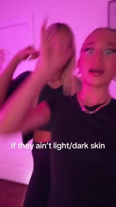 GORGEOUS Blonde Queens LOVE Their Black Kings👸🏼🤴🏿👸🏼