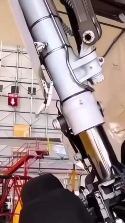 Airplane Landing Gears