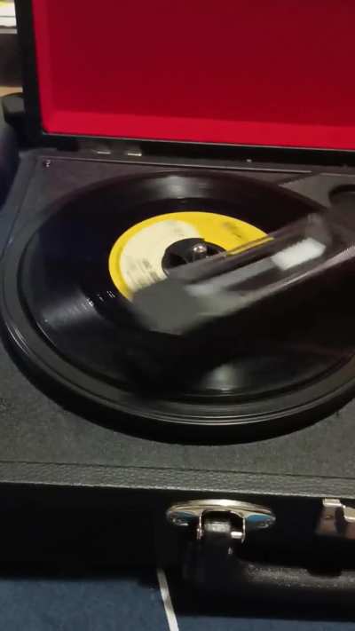 Is dis how to us recrd vynl cleaning kti?