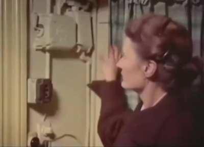 Disappearing garage in the 1950s