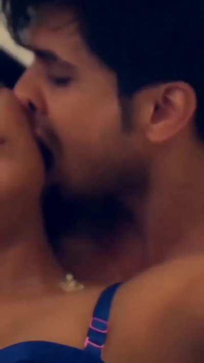 Webseries hot scenes