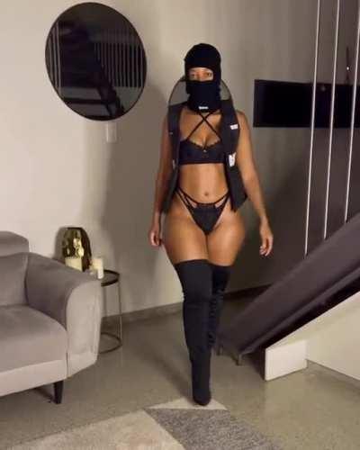 ight take all my 💰. 