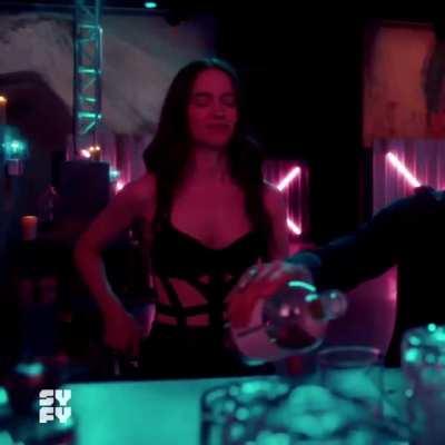 Melanie Scrofano : Wynonna Earp