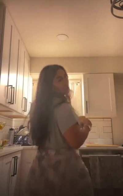 Thick Latina In The Kitchen