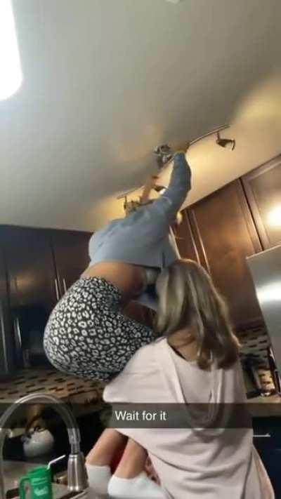 I thought this belonged her