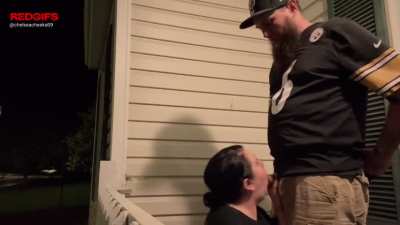 Makin the best of a nice night by doin some slutty things outside..