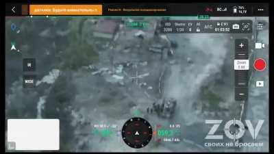 Interesting footage of Russian BTR-80/82(?) firing towards the Antonovsky bridge covering the retreat of Russians as Ukraine gets a foothold on the left bank of the Dnipro