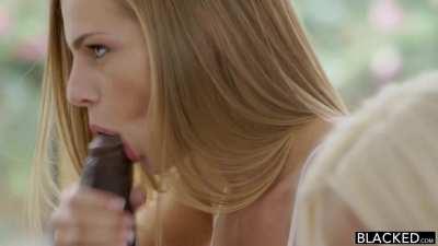 Guy in the middle got the luckiest