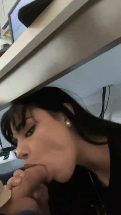 Nngggh I don’t know why it just feels so much better to picture myself as the girl. Being submissive just gets me so horny… ffuuuck~🤤🤤