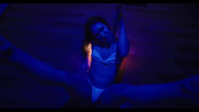 Just a tease... strobe warning