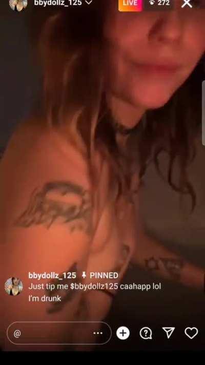bbydollz_125 quick tatty and pussy flash while drunk